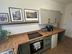 Photo 19- click for photo gallery